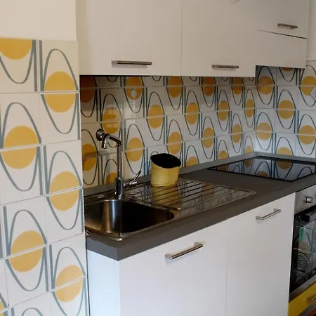 Color House- Lecco's * Lecco