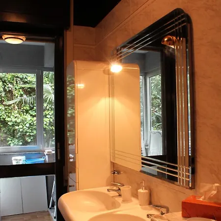 Color House- Lecco's Apartment