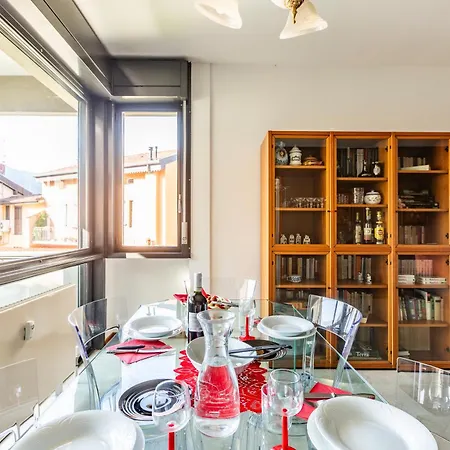 Appartement Color House- Lecco's Lecco