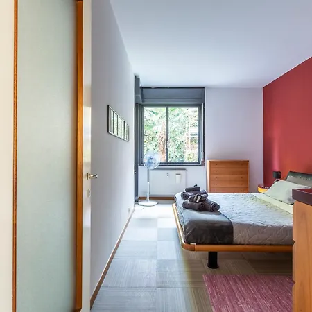 Color House- Lecco's Appartement
