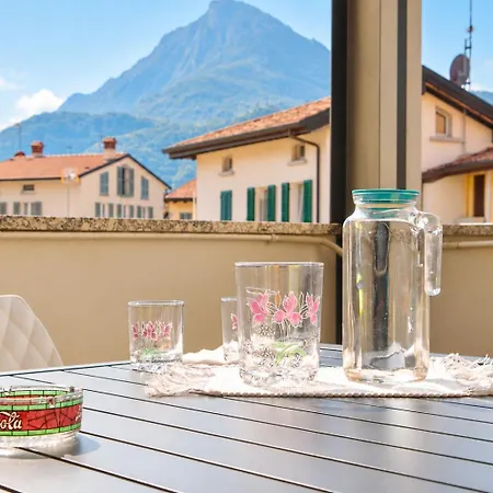 Appartement Color House- Lecco's