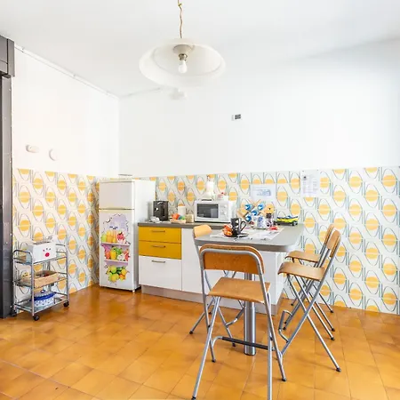 Color House- Lecco's Appartement *