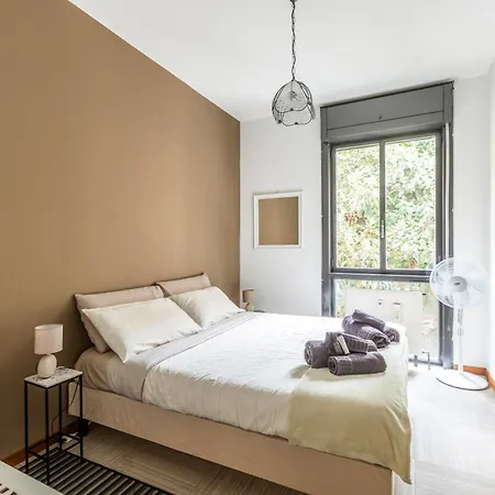 Color House- Lecco's * Lecco
