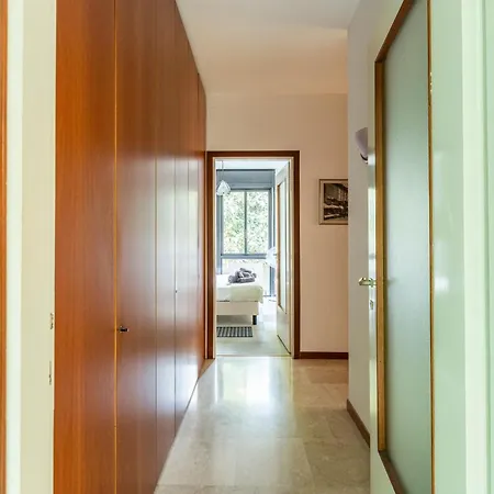 Appartement Color House- Lecco's