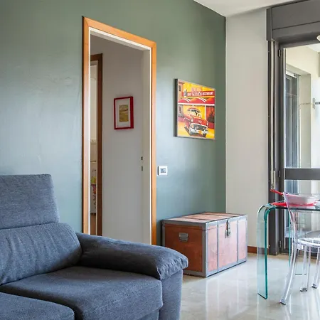 Color House- Lecco's Appartement